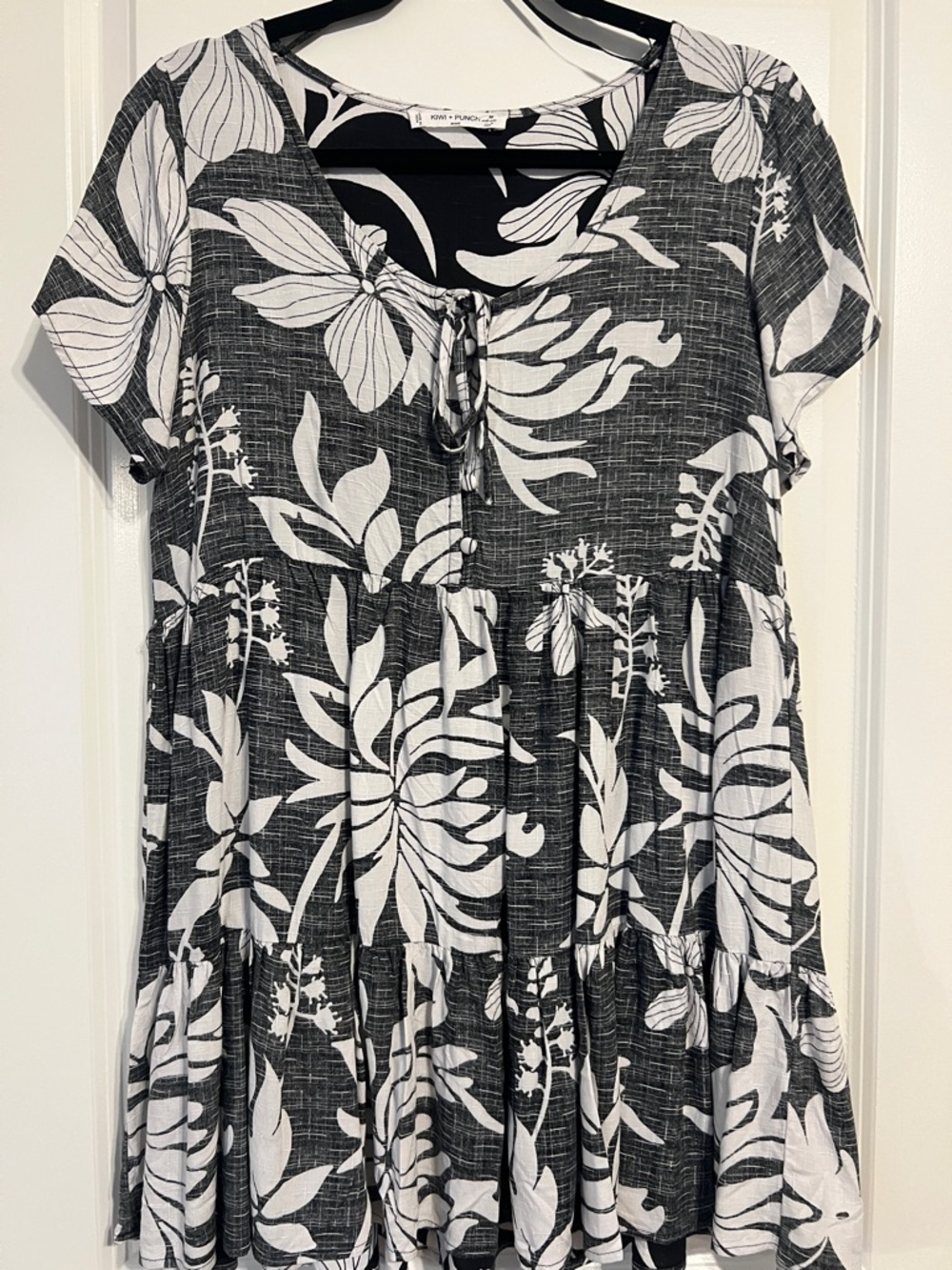 Black & White Floral Mini Dress - Classic Tiered Style